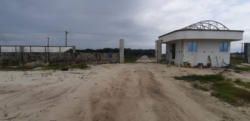 land for sale in Lekki ,Jakande Lagos