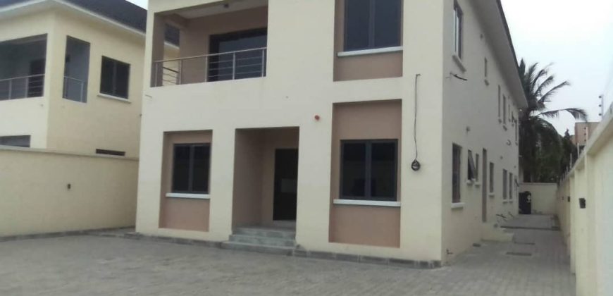 Classic 5 bedroom for sale in Lekki Phase 1