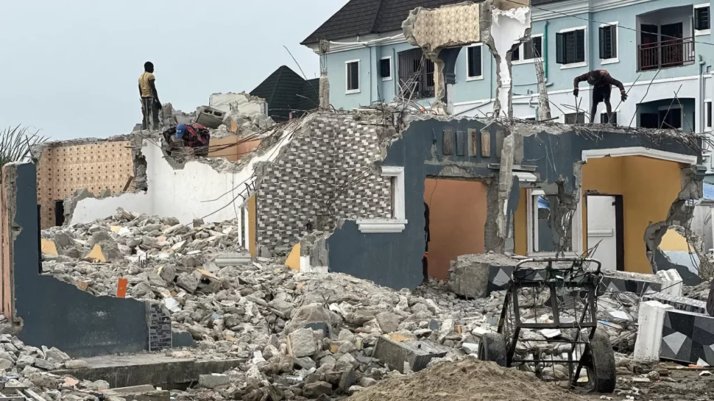 5 Red Flags : How to Avoid Demolition Disaster in Lagos!