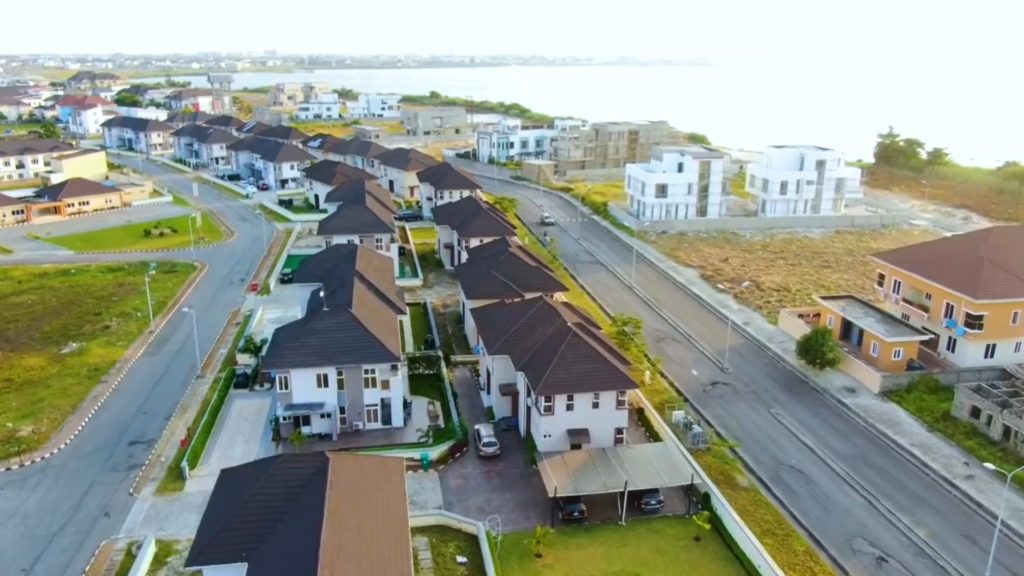 Pinnock Beach Estate, Lekki: Luxury Living by the Lagoon